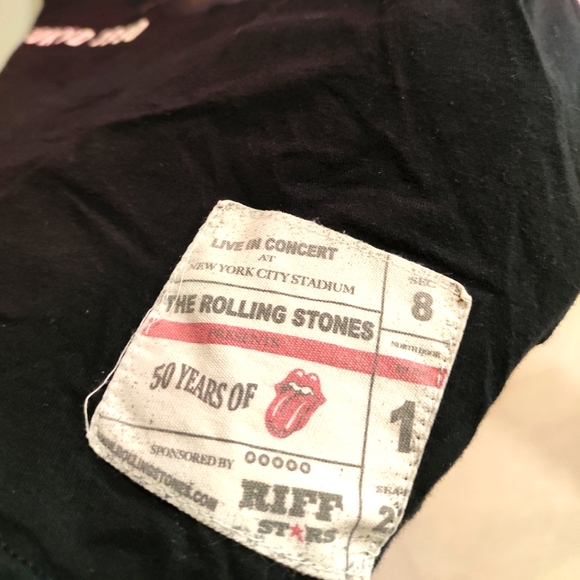ROLLING STONES LIVE FROM TOYKO 1990 SIZE Medium T-Shirt - Picture 5 of 6